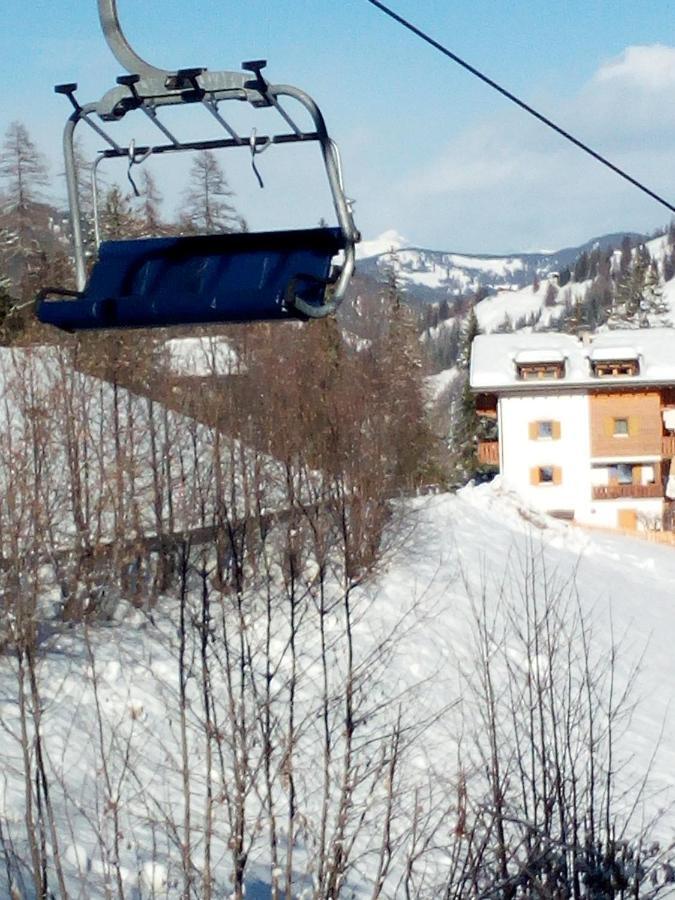 Ciasa De Munt Apartman La Villa  Kültér fotó